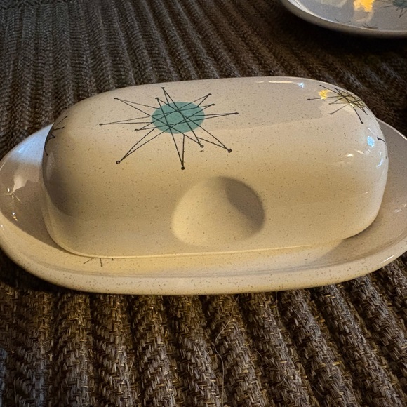 Vintage MCM Franciscan Starburst Dinnerware Set - Cream and Blue - Picture 12 of 16